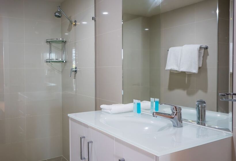 Студия Стандарт, Broadbeach Savannah Resort