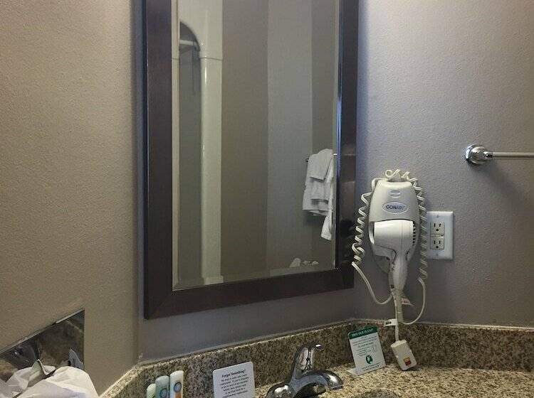 Номер Стандарт 2 Двуспальные Кровати, Quality Inn