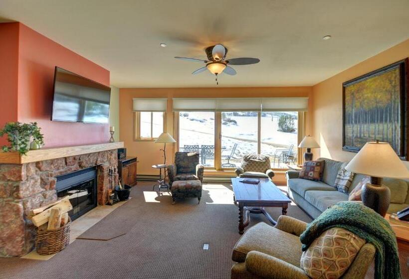 Вилла Premium 3 Спальни, Villas At Snowmass Club