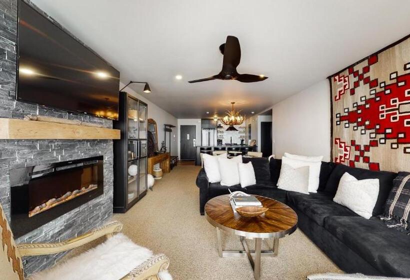 ویلا پریمیوم 1 خوابه, Villas At Snowmass Club