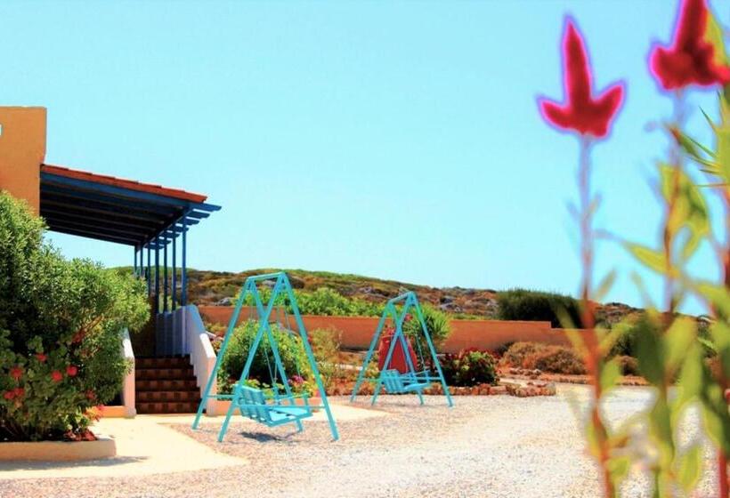 Студия Стандарт, Zorbas Beach Village