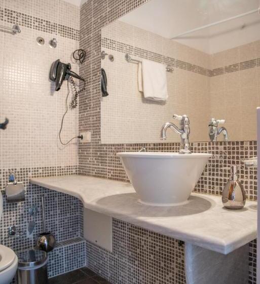 Deluxe Appartement met 1 Slaapkamer, Symmetron Suites
