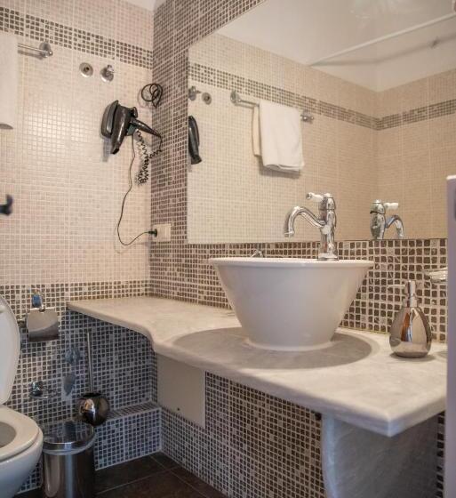 Deluxe Appartement met 1 Slaapkamer, Symmetron Suites