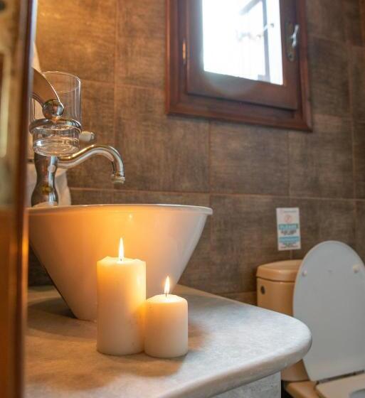 Standaard Maisonette met 1 Slaapkamer, Symmetron Suites