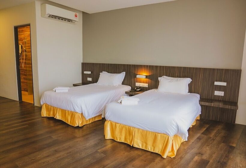Номер Deluxe, Roxy Hotel Serian
