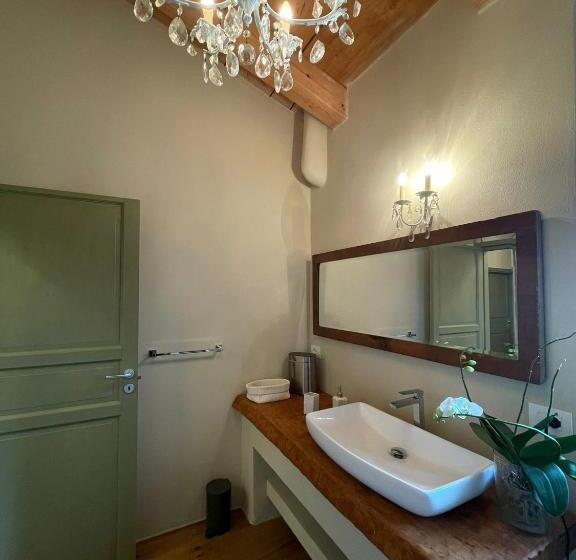 Standard room with outdoor bath, Beb Montefratta