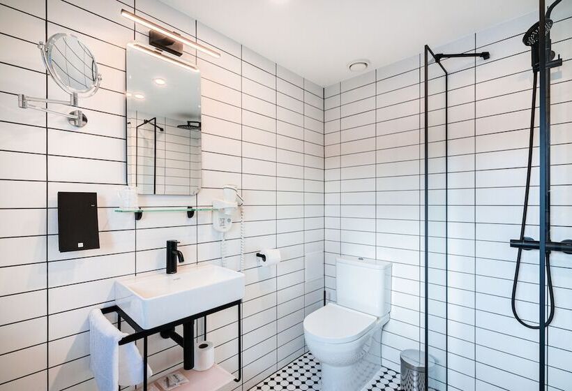 اتاق استاندارد, Fonnental Design Hotel Tallinn
