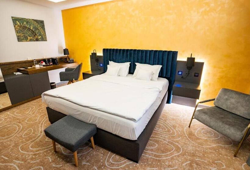 Quarto Superior, Atlas