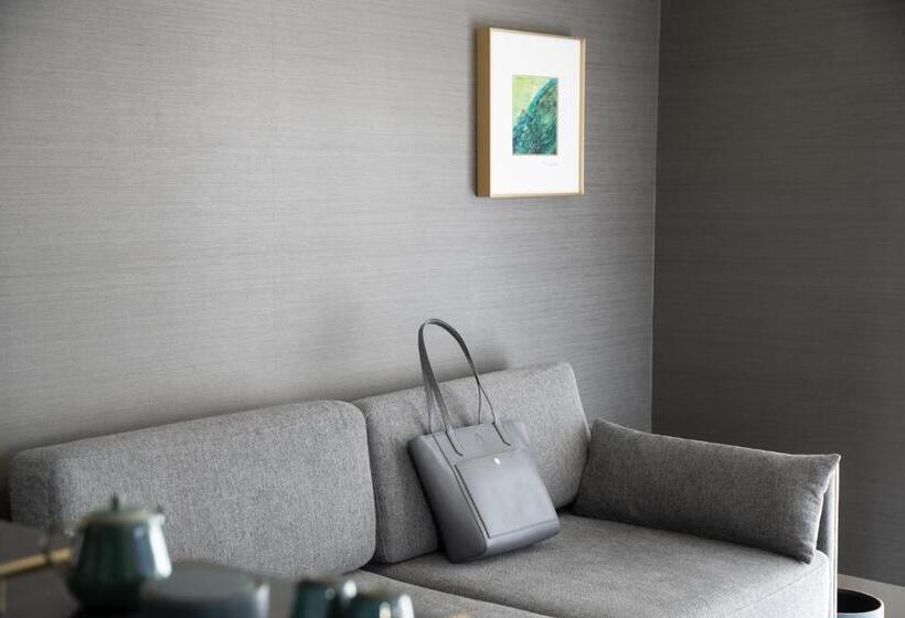 سوئیت با تخت بزرگ, Intercontinental Kaohsiung, An Ihg