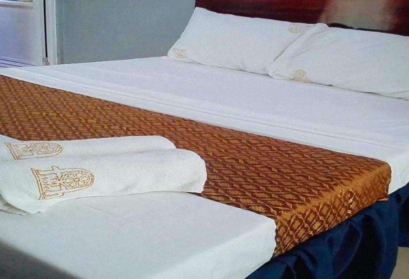 标准间, Reddoorz Plus @ Taj Hotel Tuguegarao