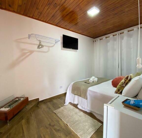 Quarto Estandar, Villaggio Cascate