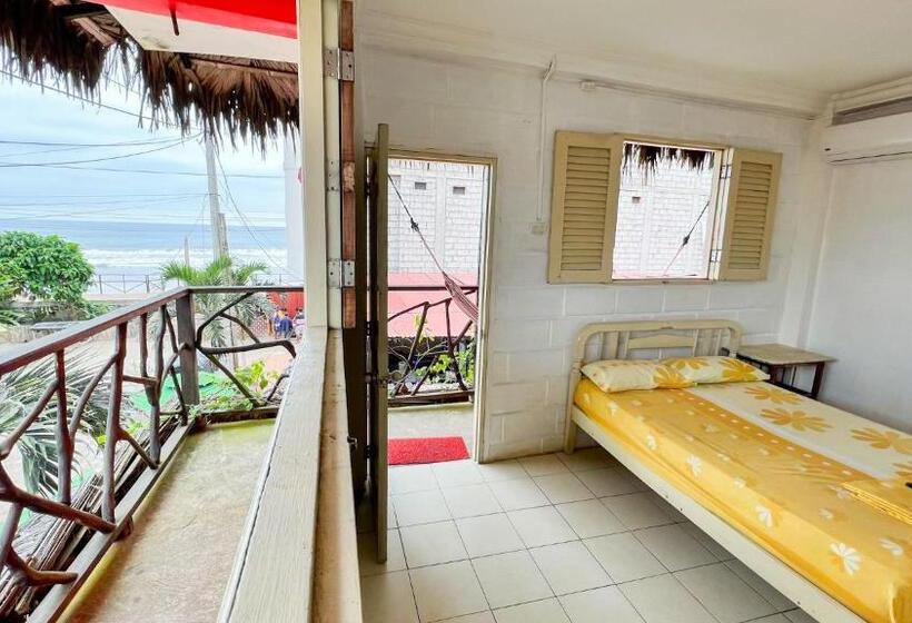 غرفة قياسية, Arrecife Montañita Hostal