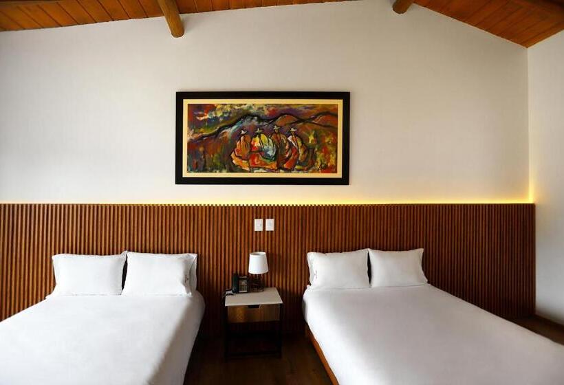 اتاق لوکس, Ensenada Hotel Y Campo Asociado Casa Andina