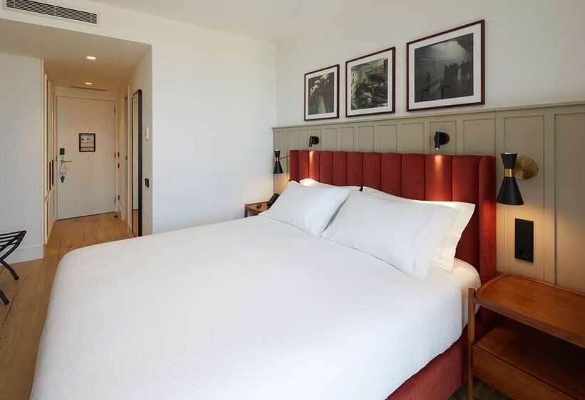 Номер Deluxe Кровать Кинг, Conrad London St. James