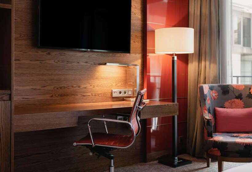Номер Executive Кровать Кинг, Conrad London St. James