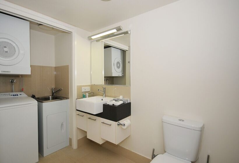 Люкс, Ramada By Wyndham Hervey Bay