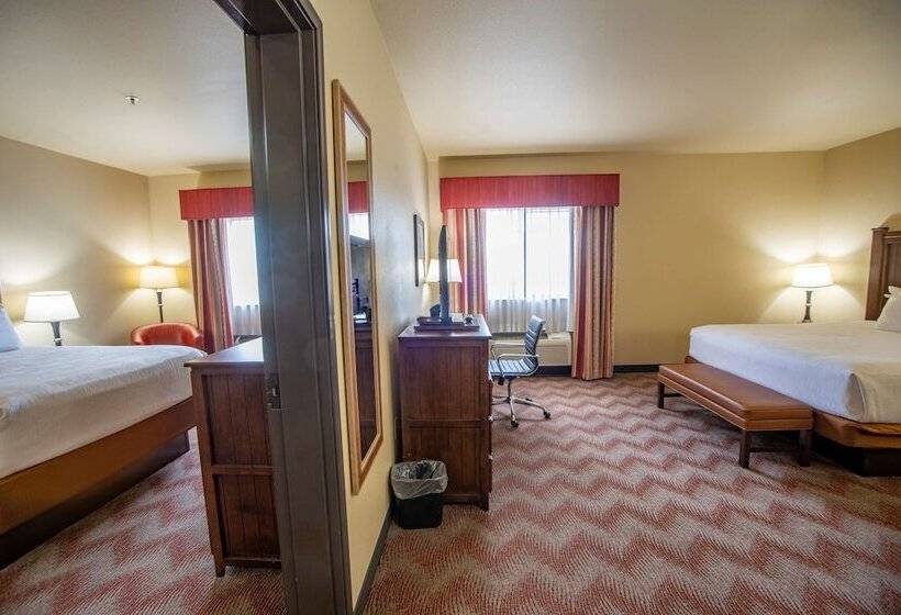 스위트, Best Western Plus Cimarron Hotel & Suites