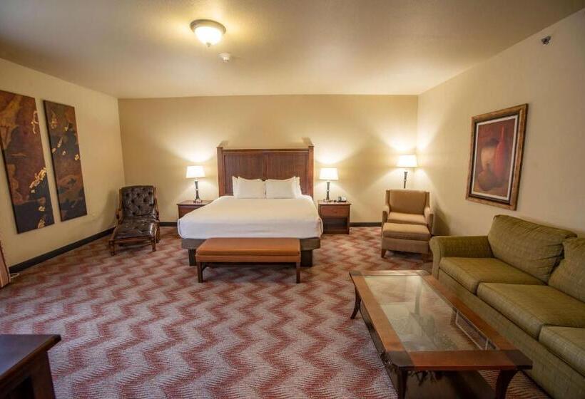스위트 킹사이즈 침대, Best Western Plus Cimarron Hotel & Suites