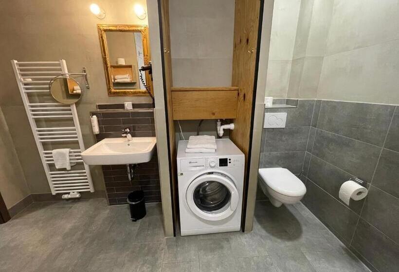 标准工作室, Aappartel Aparthotel Herford