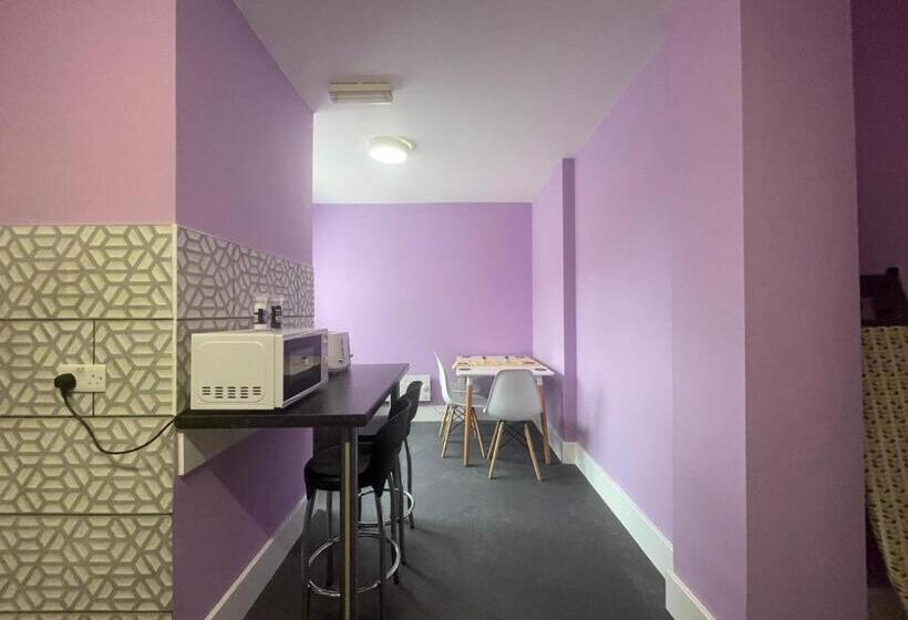 Quarto Estandar, Neon 160