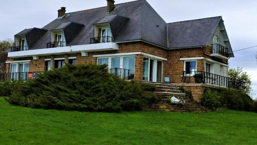 Номер Стандарт Вид на Сад, La Bellevue Bréville   B&b