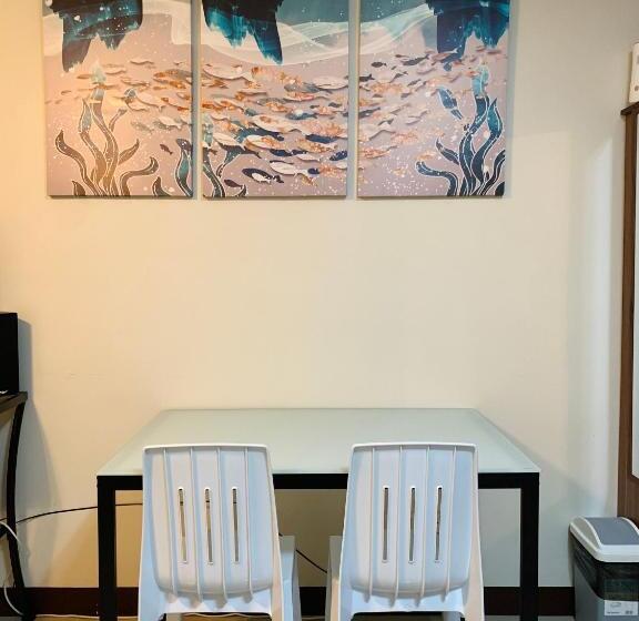 스탠다드 발코니 스튜디오, Quayside Condo Near Airport