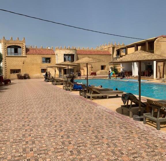 小型套房, Al Kasbah