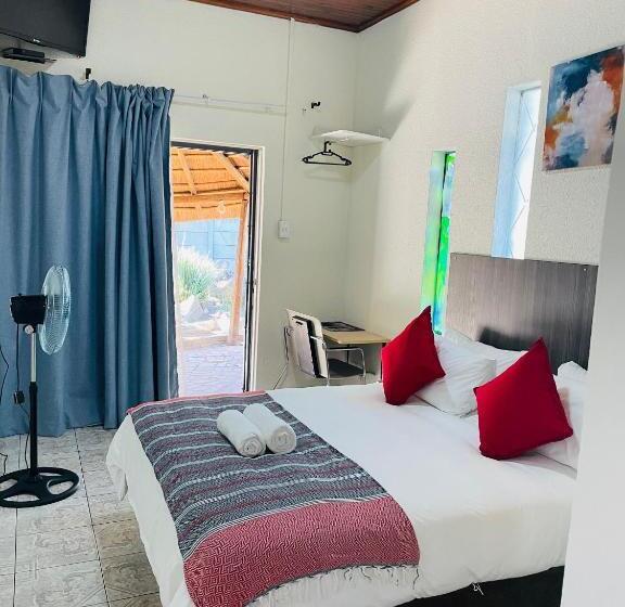 Quarto Estandar, Host Hub Guest House