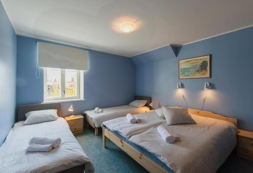 اتاق استاندارد چهار تخته, Kuressaare Central Hostel