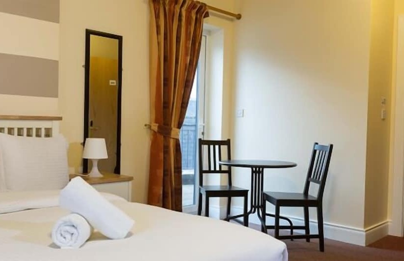 패밀리 룸, Rowan Tree Hostel