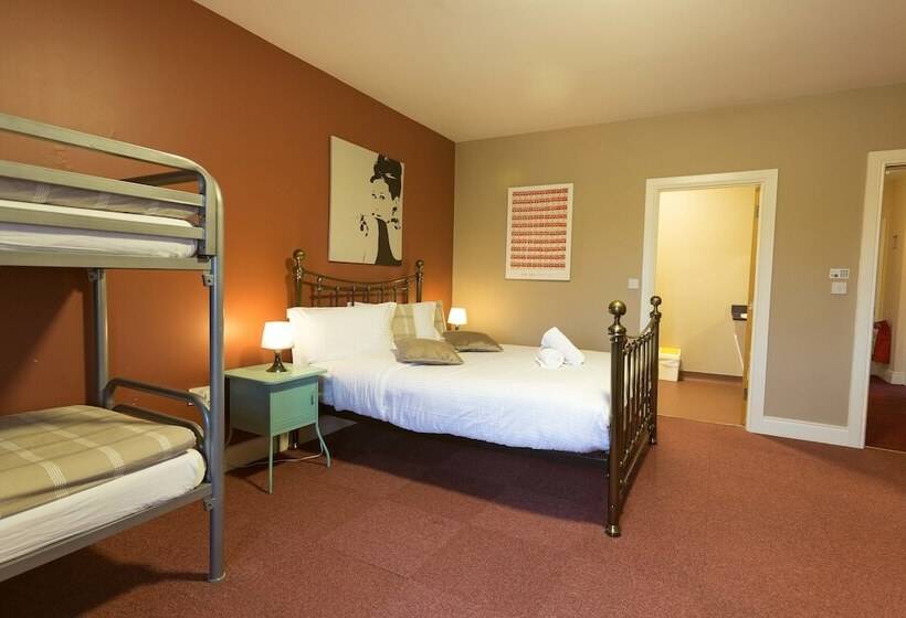 패밀리 룸, Rowan Tree Hostel