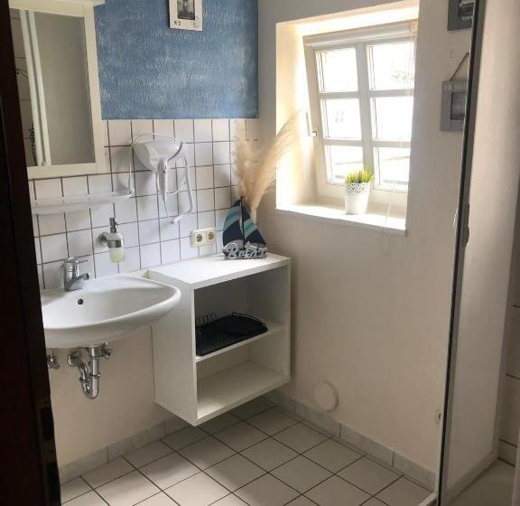 اتاق استاندارد یک نفره, Altstadt Pension Herborn