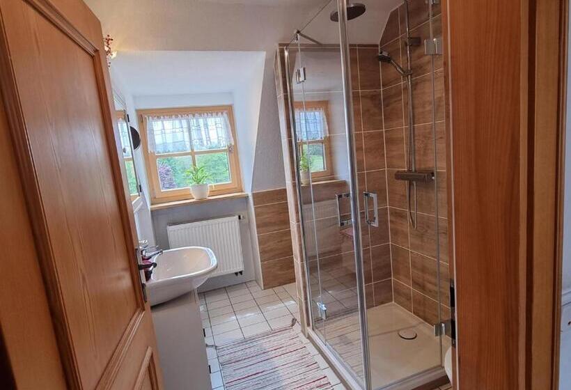 Номер Deluxe Кровать Кинг, Landpension Stützenmühle