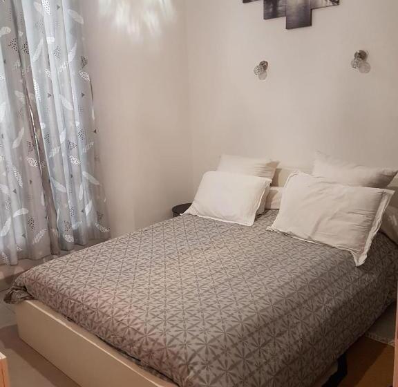 Apartamento 1 Dormitório, Ketia P