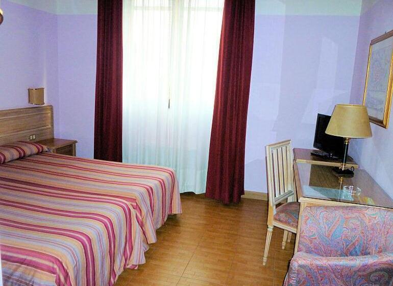 Номер Стандарт, Ascot