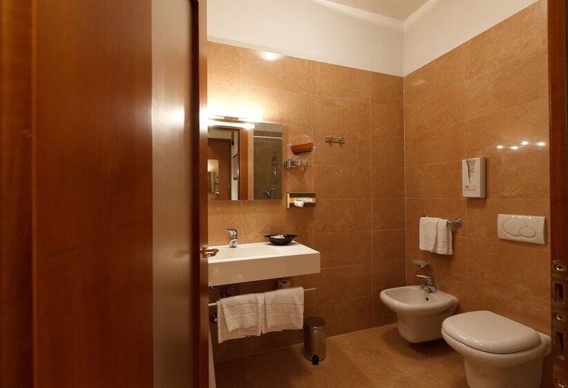 Номер Стандарт, Villa Delle Rose   Malpensa