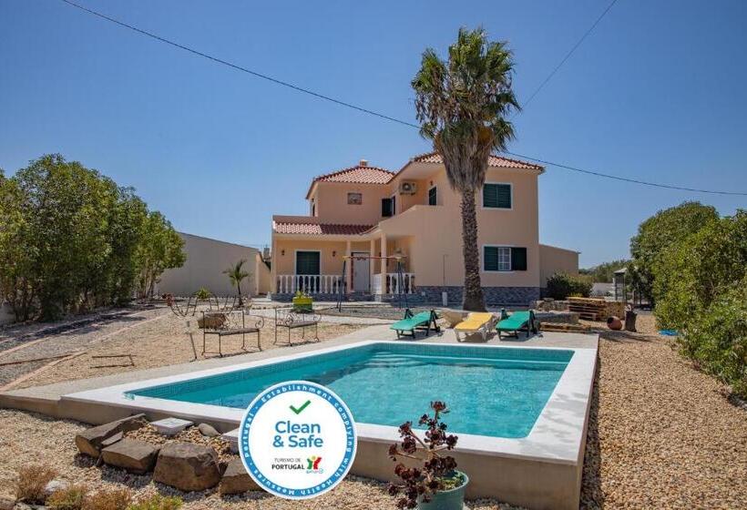 Вилла 3 Спальни, Guesthouse Monte Francisco Baanswy   3 Quartos   Piscina Privada