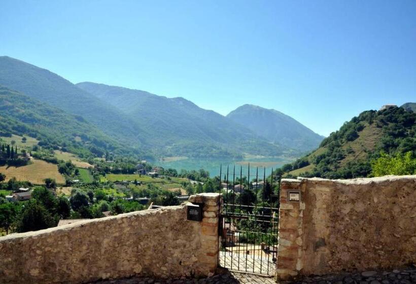 Номер Стандарт Вид на Озеро, Stanza Con Terrazzo Vista Lago   Lakeholiday It