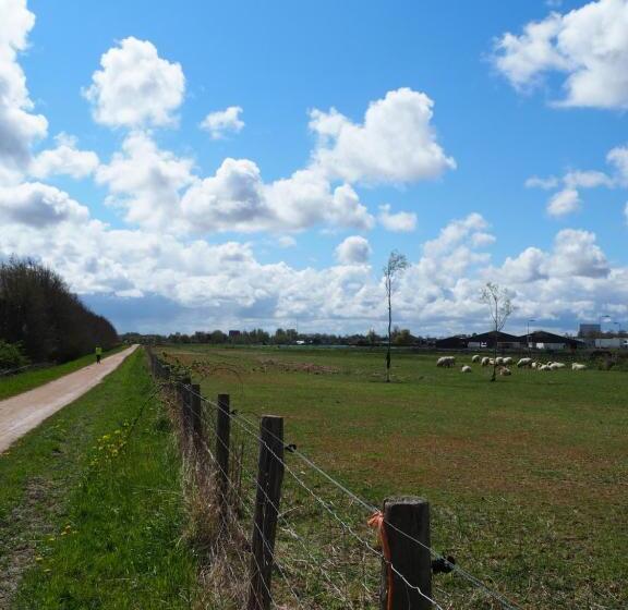 家庭间, Polderlodge