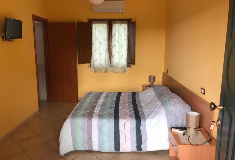 Quarto Estandar, B&b Le Fravette