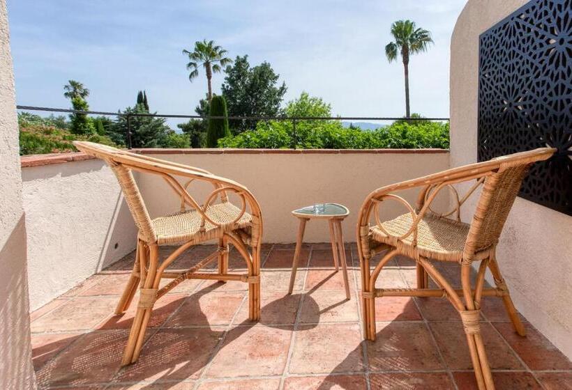 Quarto Estandar com Terraço, Le Domaine Des Mûriers   Charme, Chic, Calme En Provence Côte D Azur