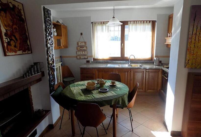 استودیوی استاندارد, Casa Nuccia Gentili David