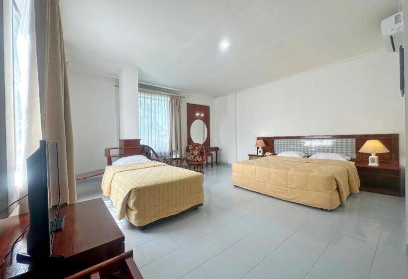 Семейный Номер Deluxe, Wisata Indah Sibolga