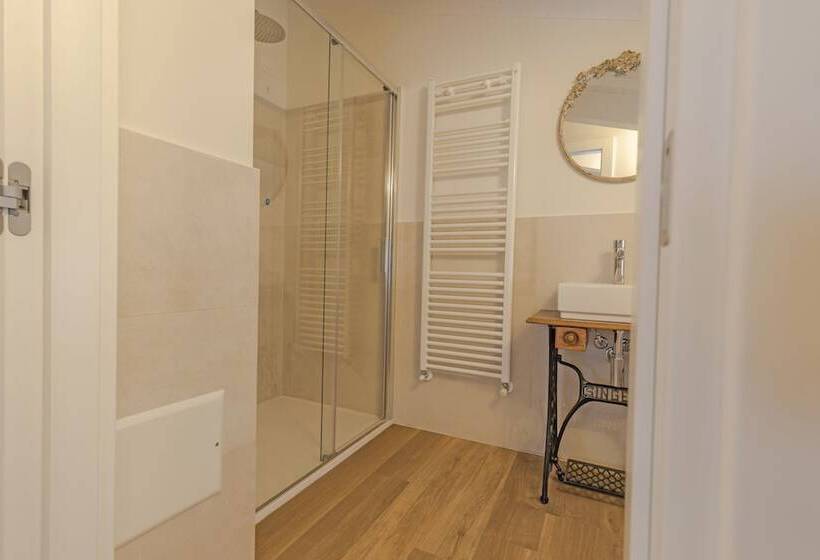 스탠다드 룸, Il Cantuccio Sul Garda   Relais Di Charme