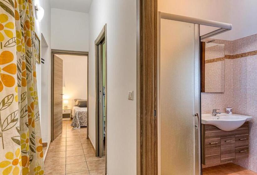 Apartamento 1 Dormitório Vista Jardim, Villetta Climatizzata Mar