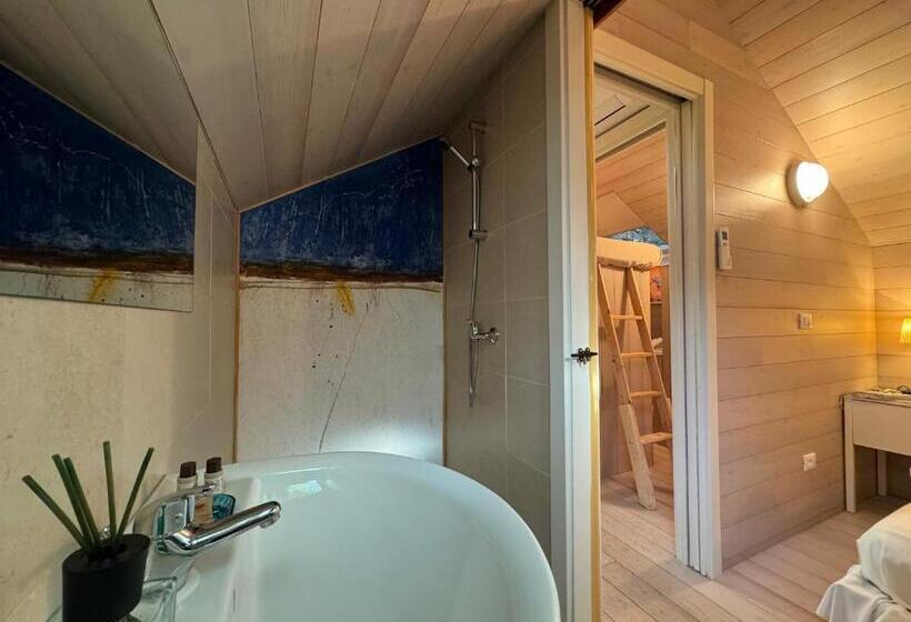 Апартаменты 2 Спальни, Palazzo Delle Biscie   Old Tower & Village