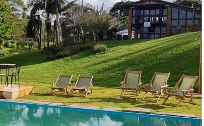 스위트, Pousada Paraiso Dos Tucanos