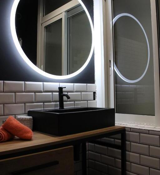 Quarto Estandar com Sacada, Rosie S Club