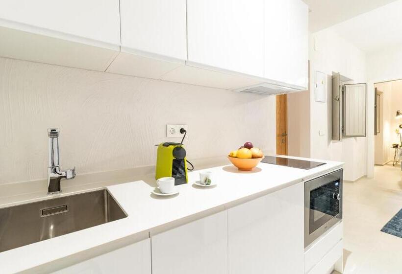 آپارتمان 1 خوابه, Casa 95 Sevilla