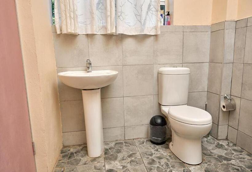 Люкс Deluxe Кровать Кинг, Seaview Executive Guest House